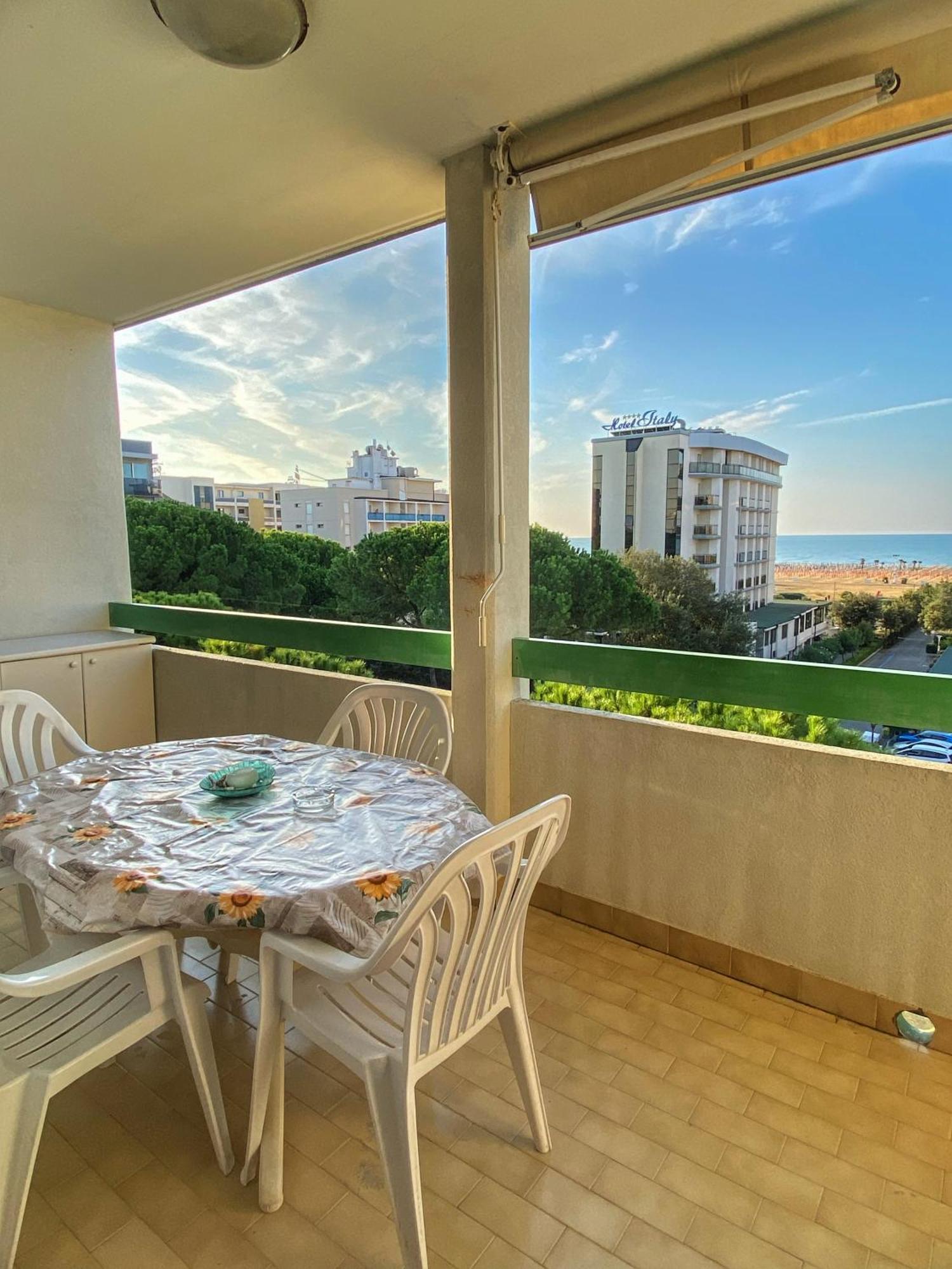 Apartment Grazioso N 70 A A 100mt Dal Mare Bibione